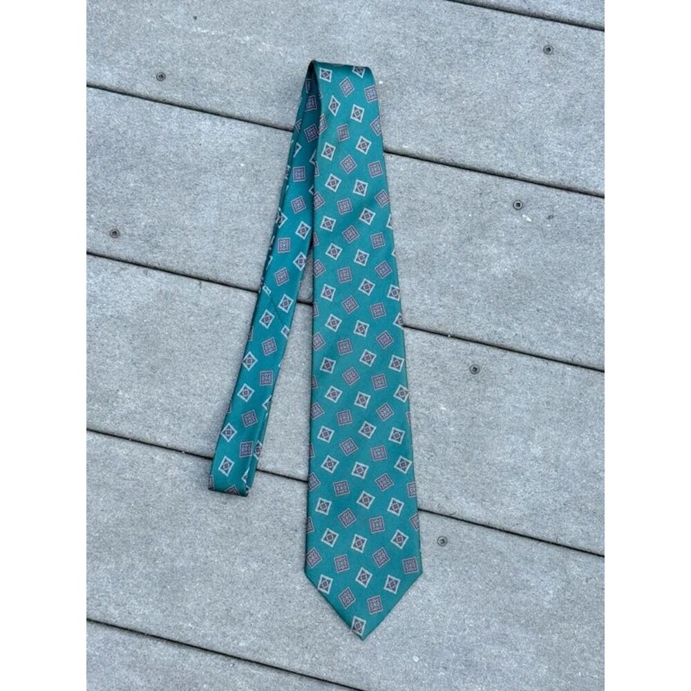 Vintage Strathmore Italian vintage 100% silk teal geometric pattern necktie